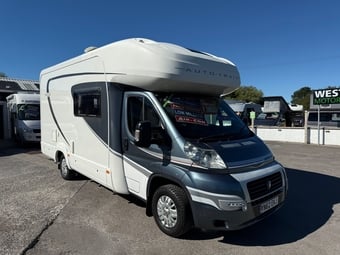 Auto-Trail Navajo 2012