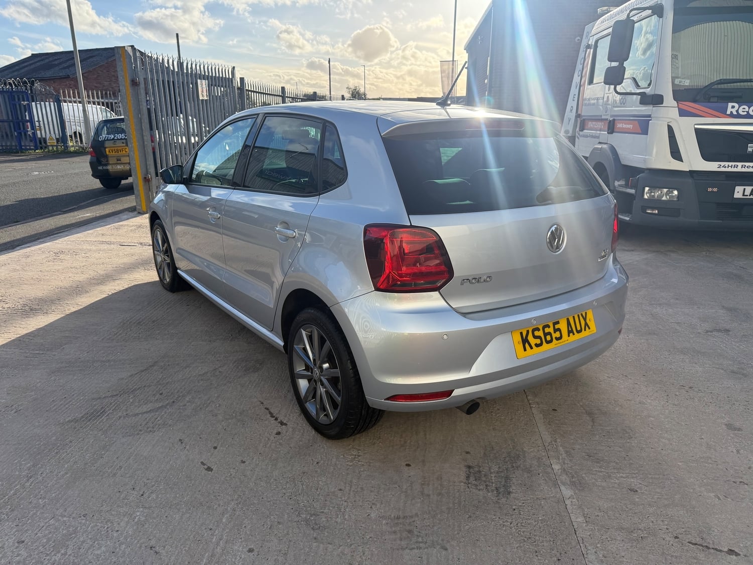 Volkswagen Polo 2016 - Cars
