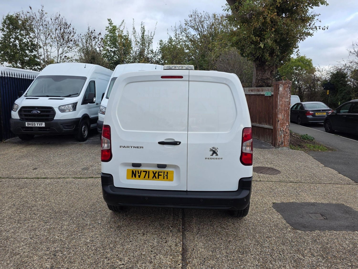 Peugeot Partner 2022 - Vans & Commercial Vehicles in Hounslow
