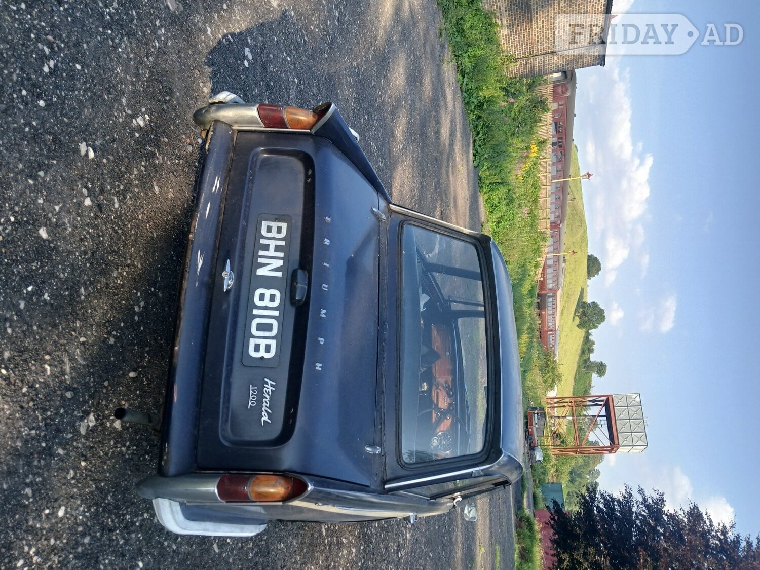 [ berth ]Triumph Herald 1200 