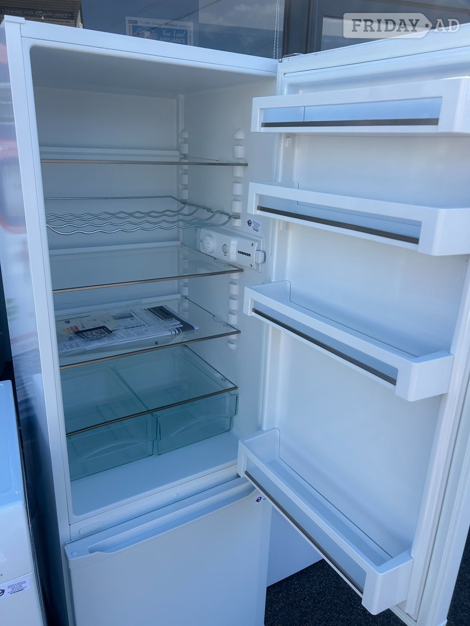 LIEBHERR 70/30 FRIDGE FREEZER