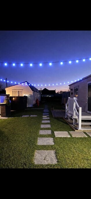 Nice tidy static caravan to rent . We accept longer stays for  