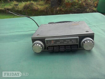 Classic car radio, m/l radio mobile.