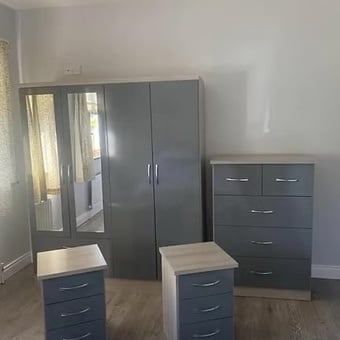 NEVADA 4 DOOR 2 DRAWER MIRRORED WARDROBE SET GREY GLOSS/OAK