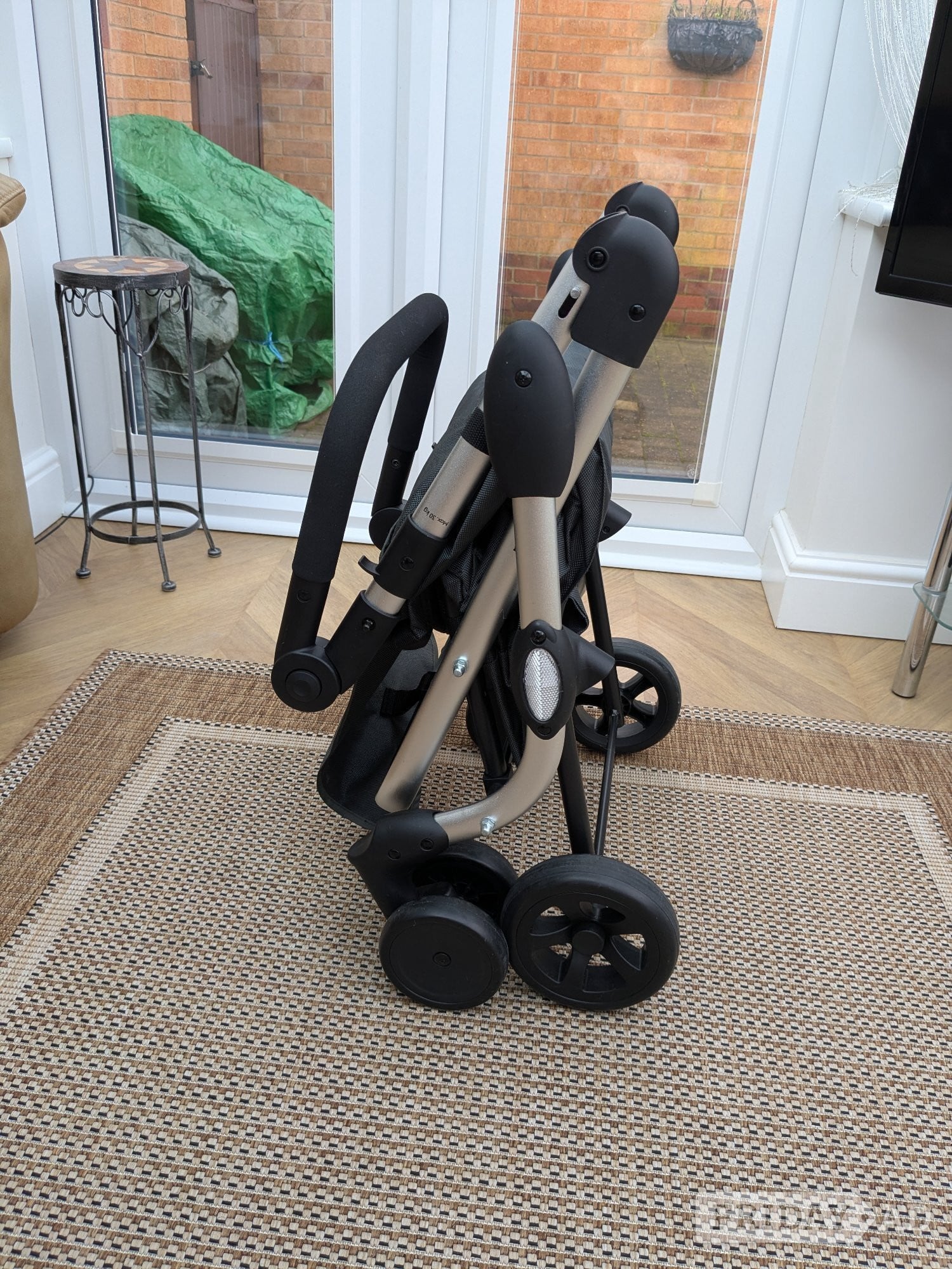  shopping trolley .   - Mobility in Sheffield