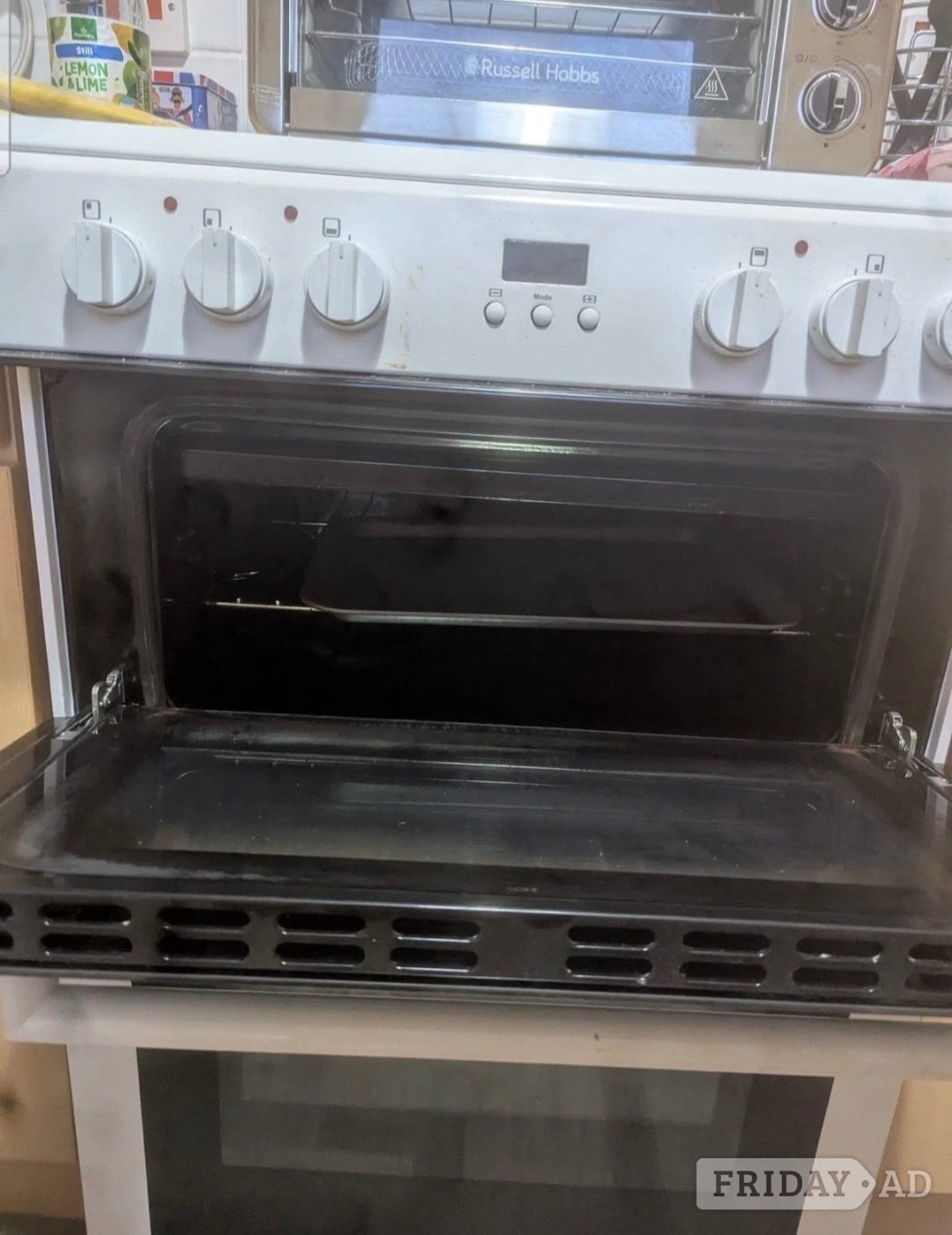 Bush 60cm Double Oven Electric Cooker (White) – Great Condition