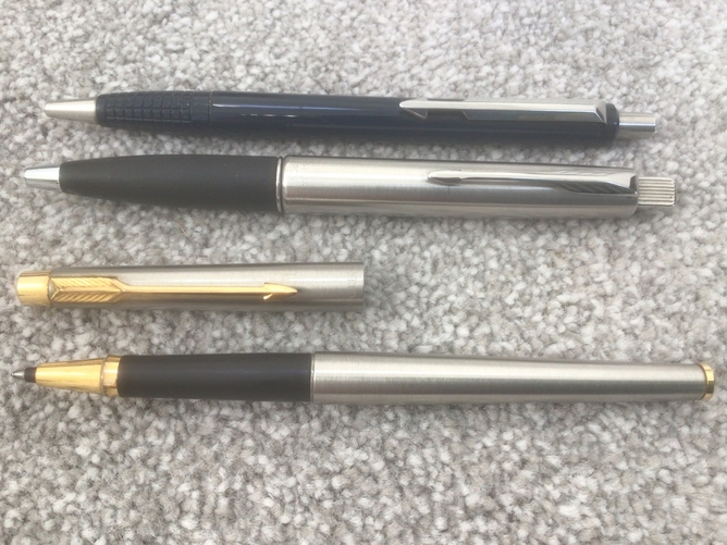 Vintage Parker pens x3