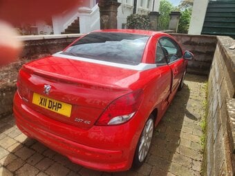 Red Convertable Peugeot 207CC