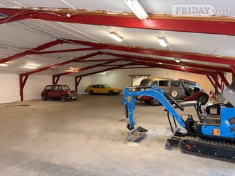 3300 SQFT Workshop, storage space Available now