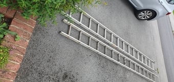 Light weight Alloy ladder with stronger rungs for sale. 