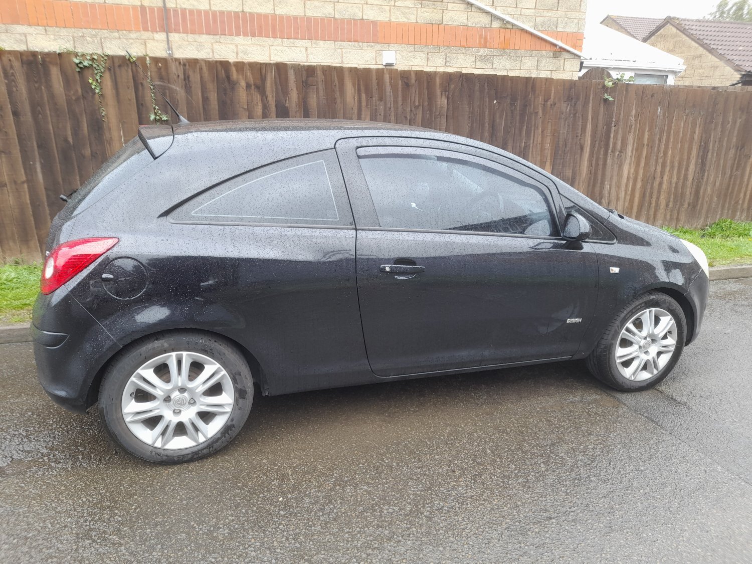 [ berth ]Vauxhall Corsa