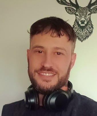 36y/o slim male company for ladies