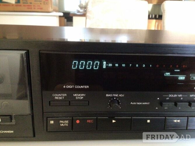 Worthing Denon DR-M 33 cassette deck.