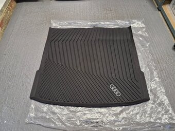 Genuine Audi Q6 Bootliner