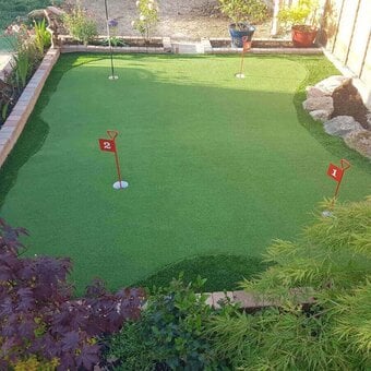 15mm Putting Green Artificial Grass – From £19.99/m²