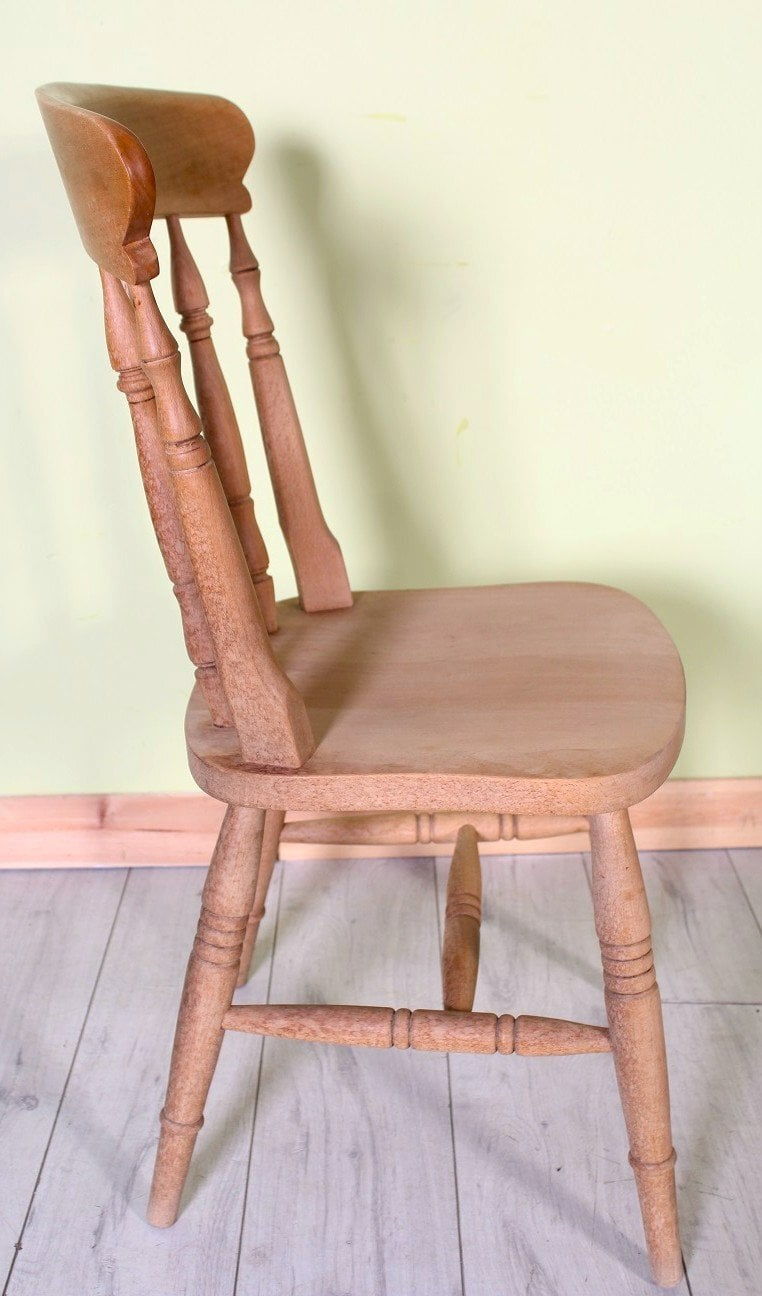 UK Delivery - 4 Solid Beech Farmhouse Fiddleback Kitchen Chairs - Furniture in Hailsham