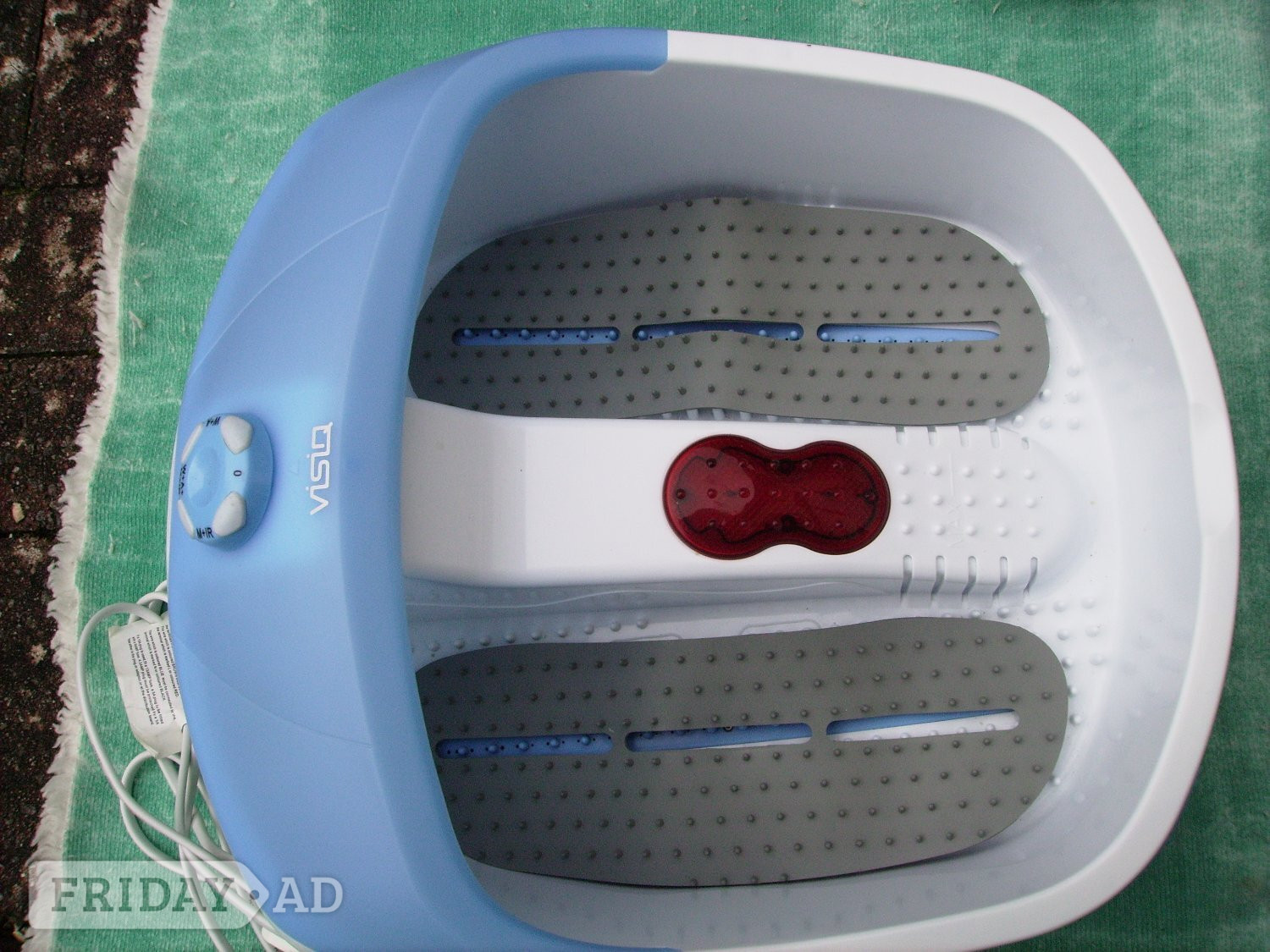 VISIQ DELUXE FOOT SPA MASSAGER.  MULTI FUNCTION BRAND NEW!! - Mobility in Barry