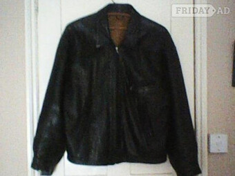 BLACK LEATHER JACKET