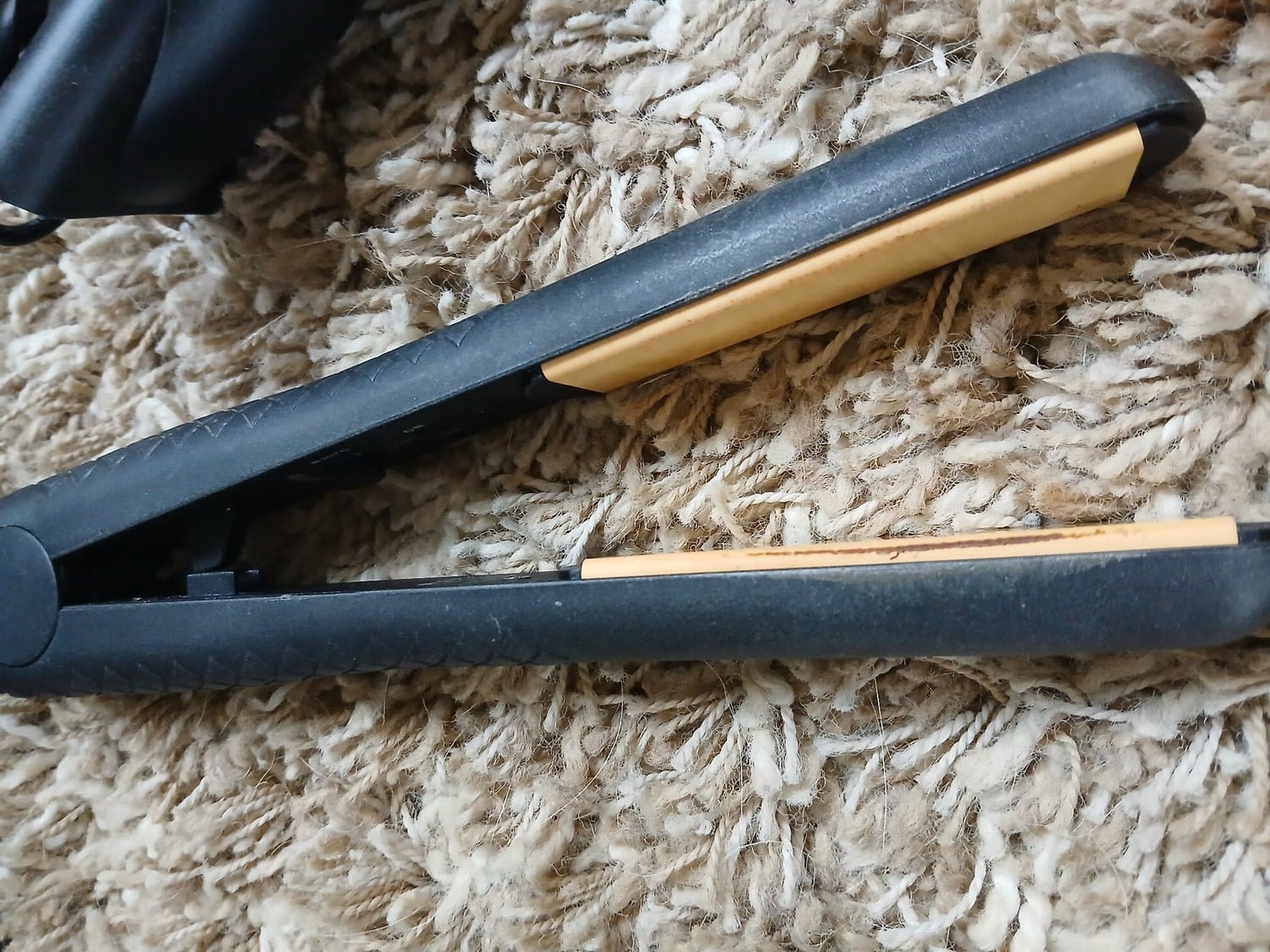 Hairdryer and hairstraightners case and heat protection spray Tun - Clothing, Footwear & Accessories