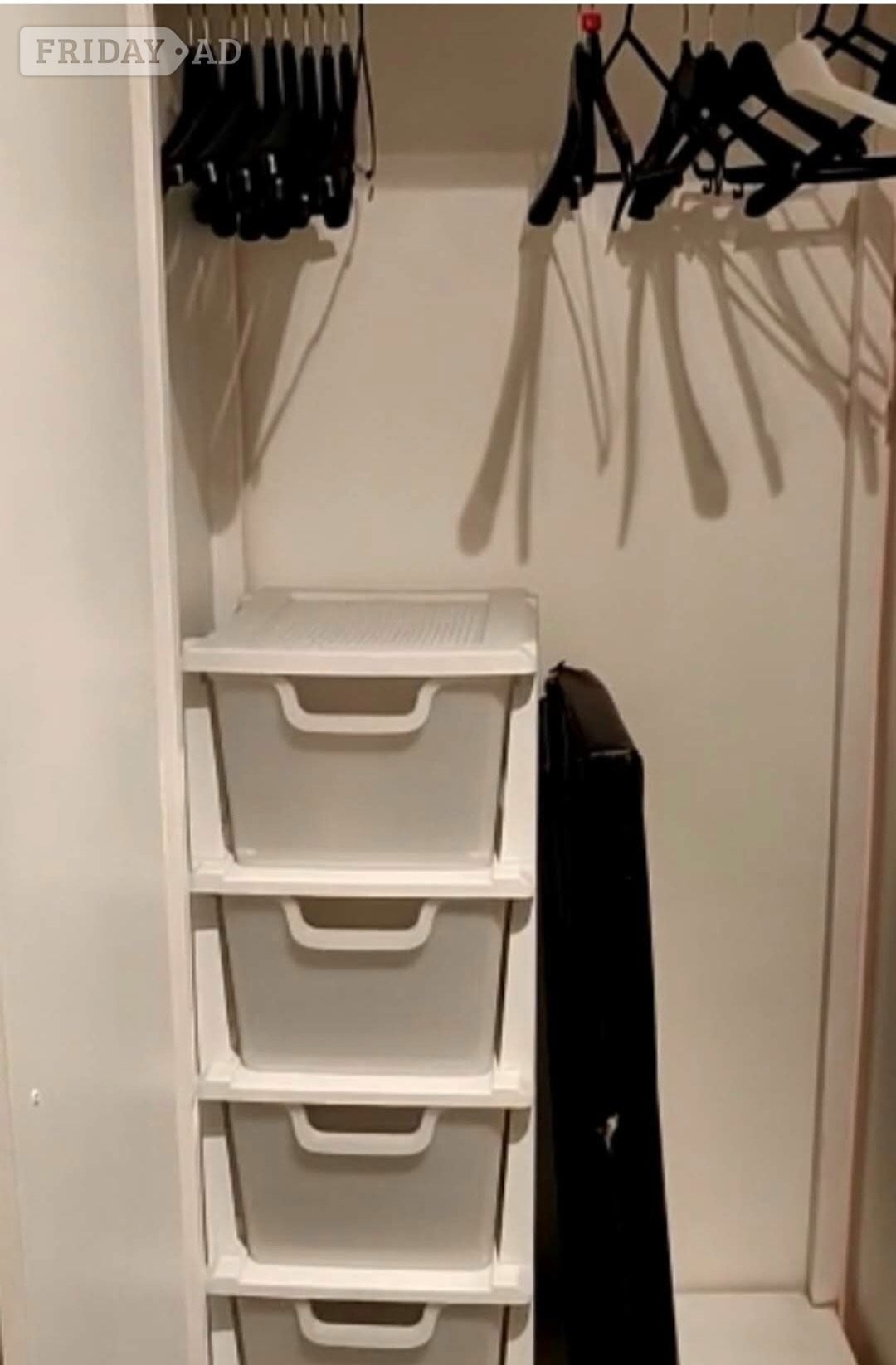 Room for Rent in family home - Rooms
