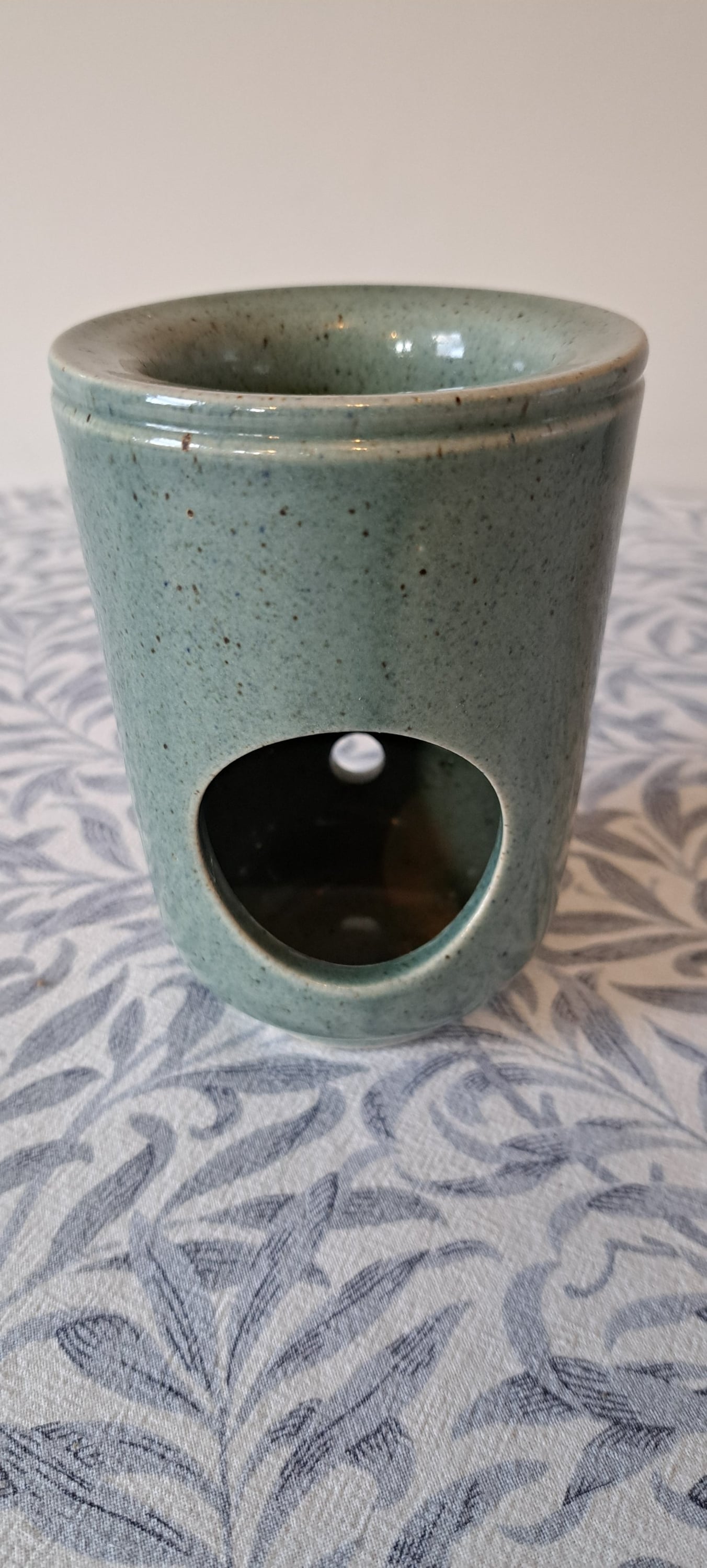 CERAMIC AROMATIC ESSENTIAL OIL BURNER DIFFUSER.  HANDMADE - Home Decor