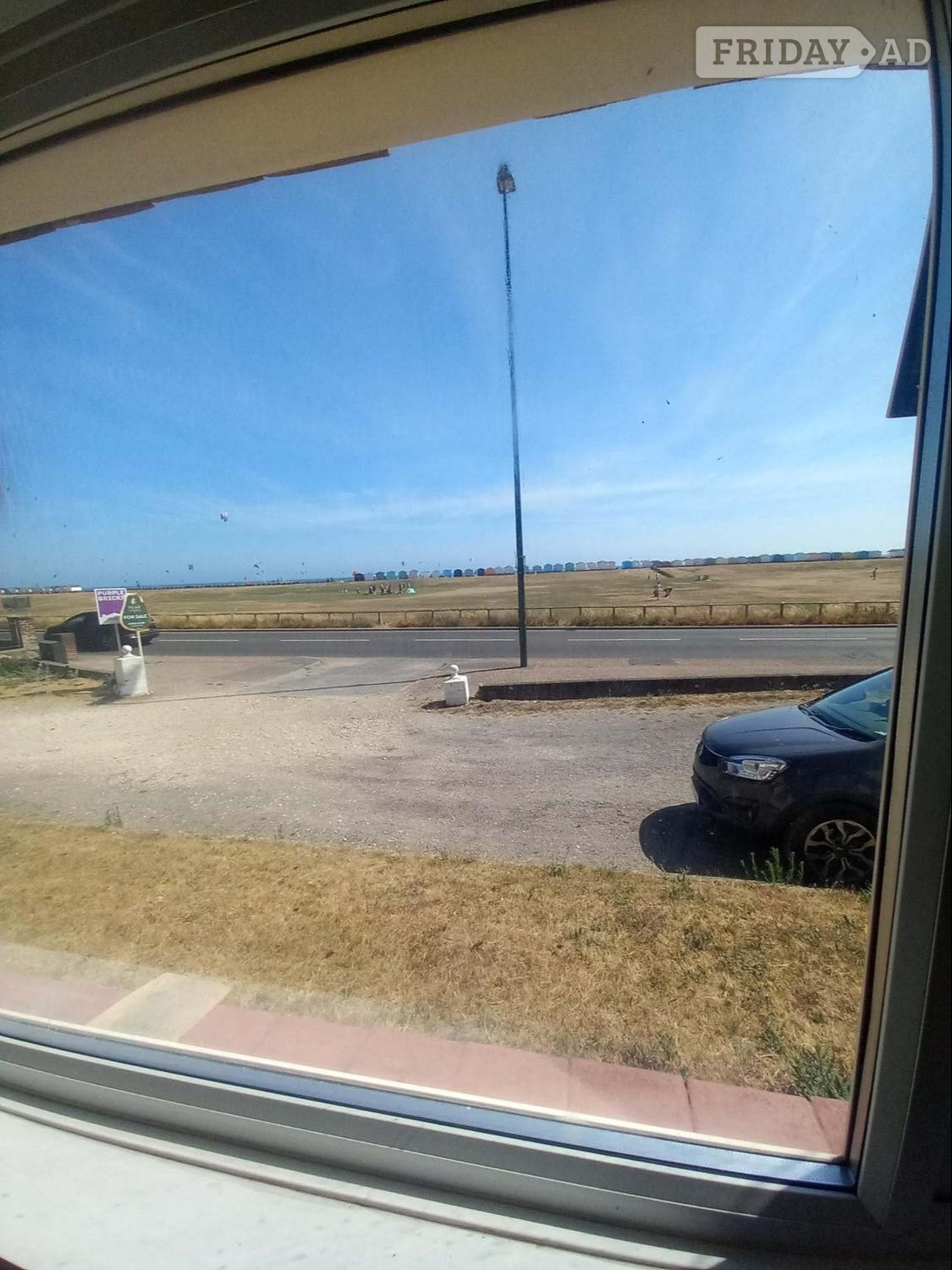 Lancing Tidy 1 b/r flat Lancing seafront