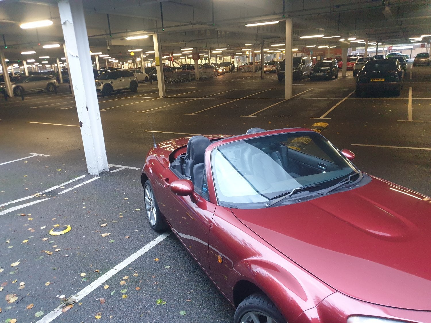 [ berth ]Mazda MX-5