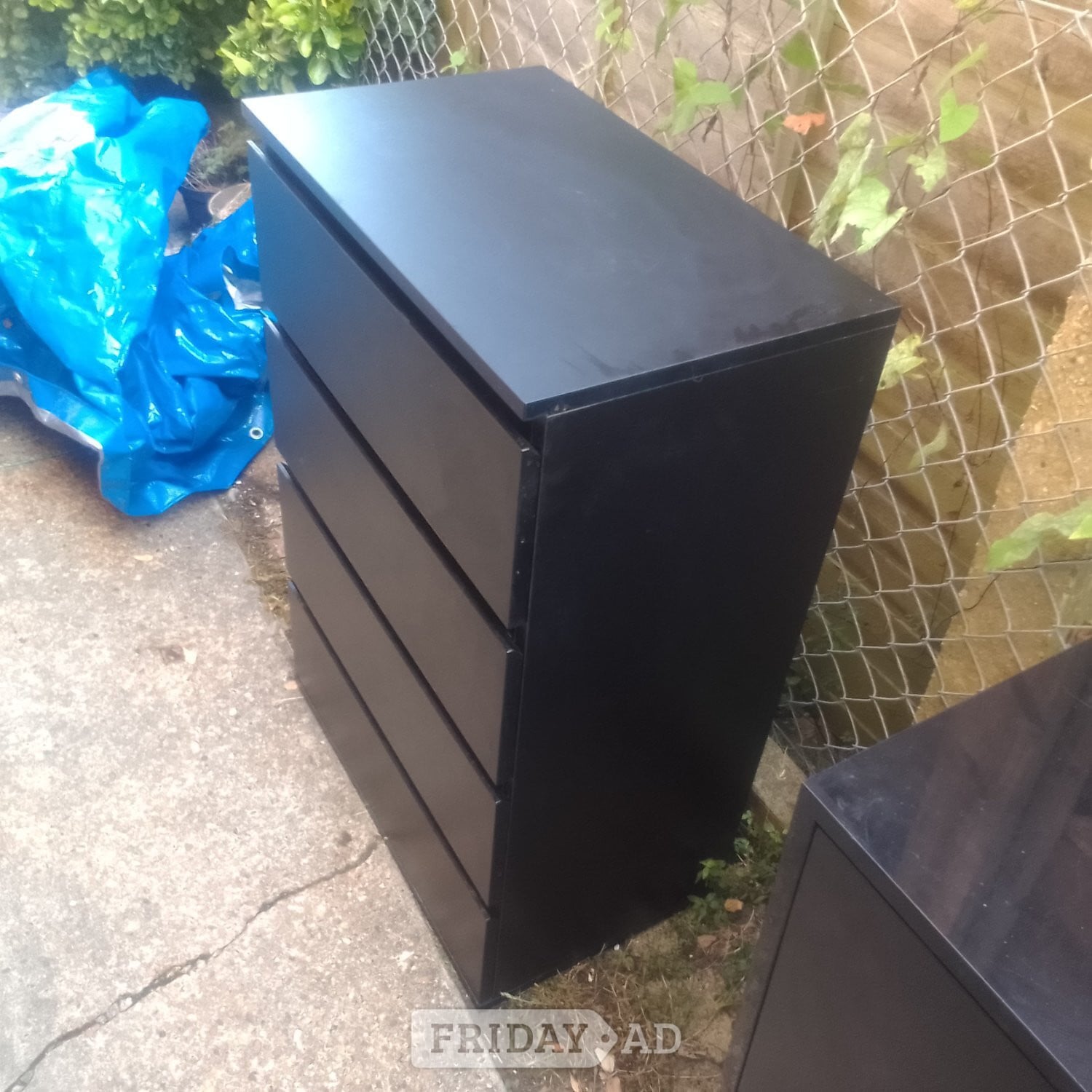 Eastbourne YouCabinet and chest of drawers 