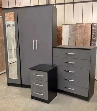  3 Door Wardrobe Chester & night Stand