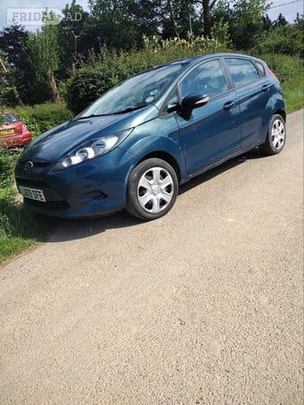 FORD FIESTA 5 Door Hatchback Style 2 Lady owners MOT August 2026