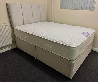 KING DIAMOND 1000 POCKET MATTRESS WITH DIVAN BASE & HEADBOARD 