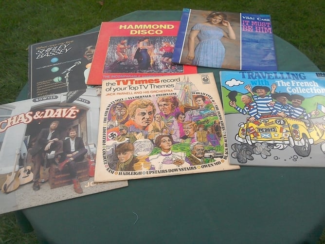 Mayfield LPs, pop, western, classical. 