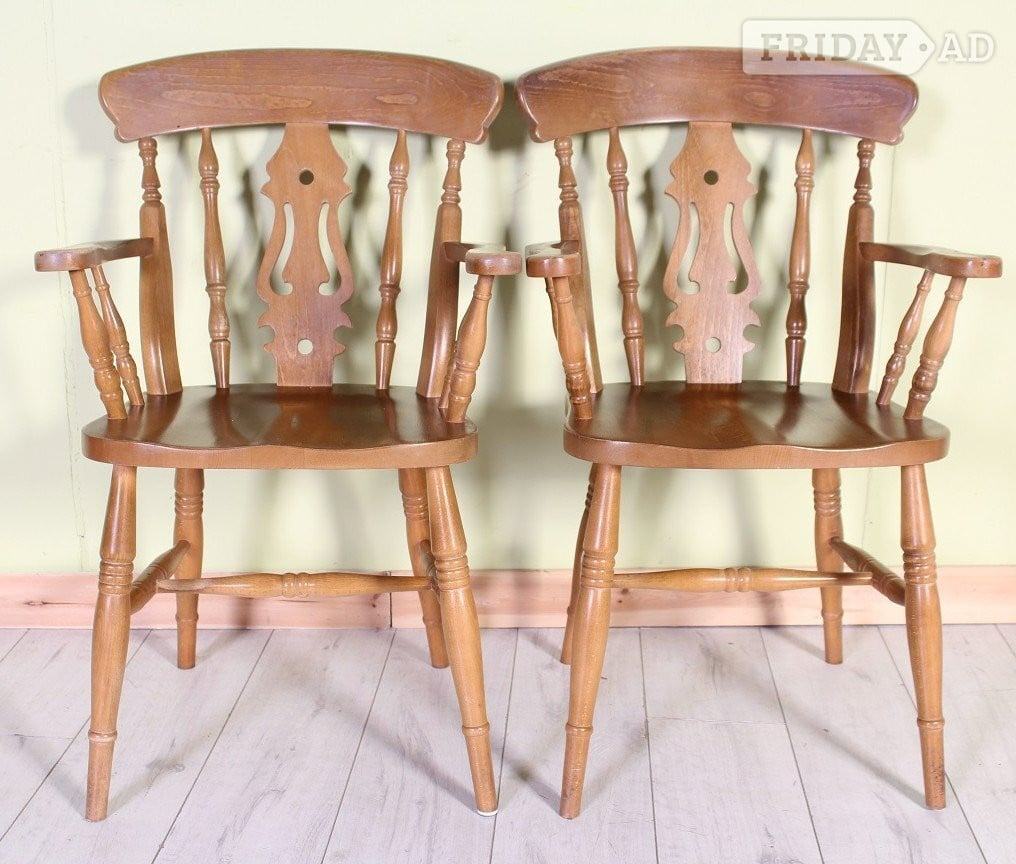 2 Second-Hand Fiddle Back Farmhouse Carver Chairs in Hailsham