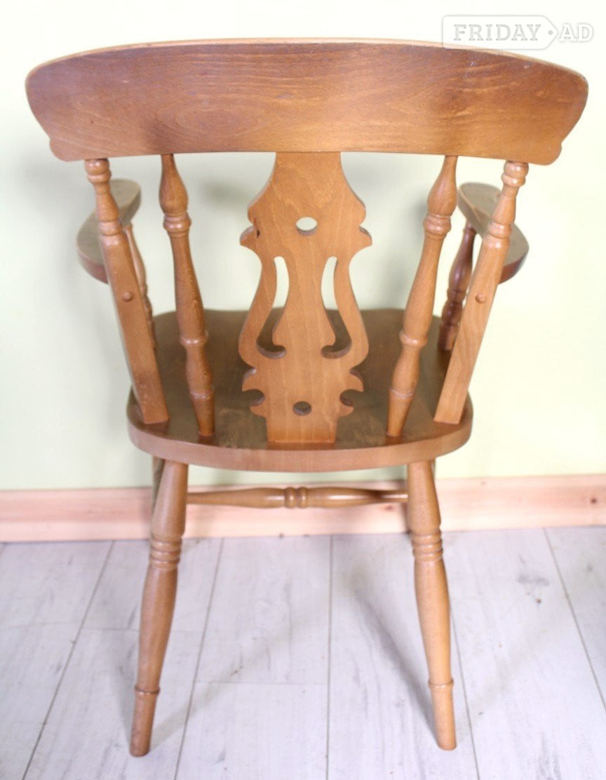 2 Second-Hand Fiddle Back Farmhouse Carver Chairs - Furniture