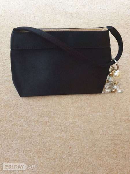 Ladies small black bag in Weston-Super-Mare