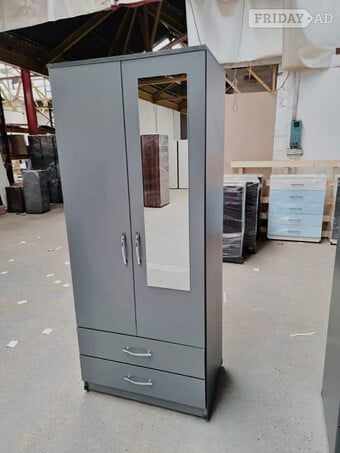 2 doow simple wardrobe with mirror