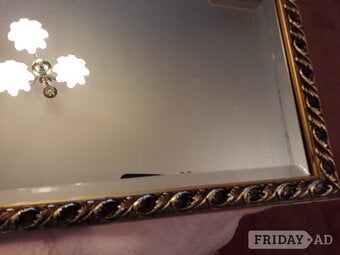 Vintage Heavy framed vintage  mirror 21"x31" 