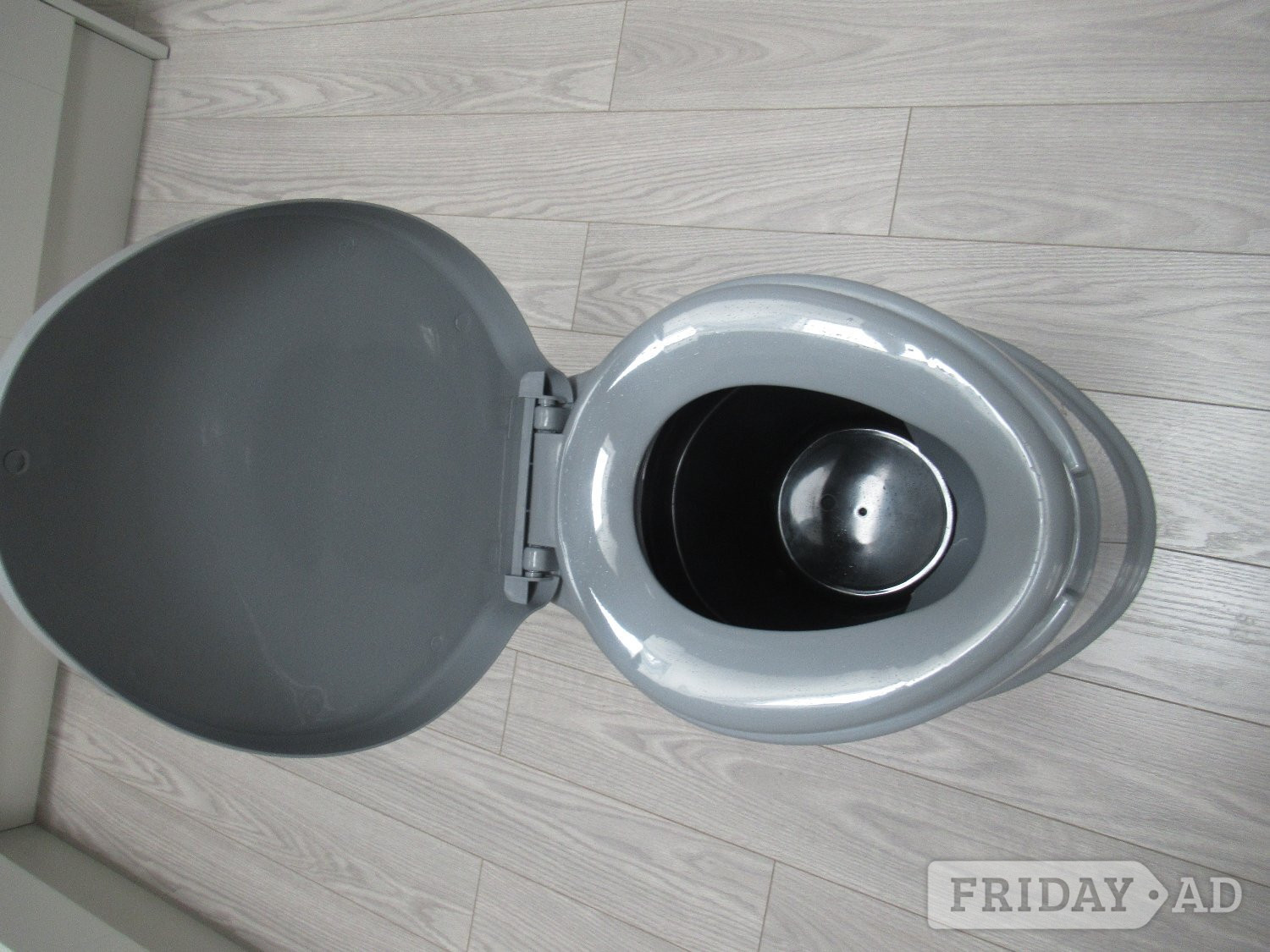 Humlin Portable camping toilet.