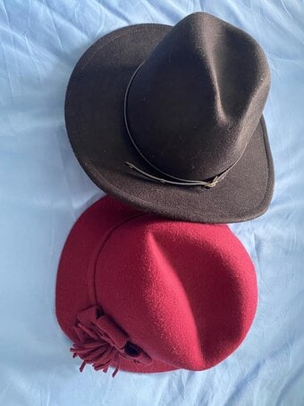 Hat bundle (2)