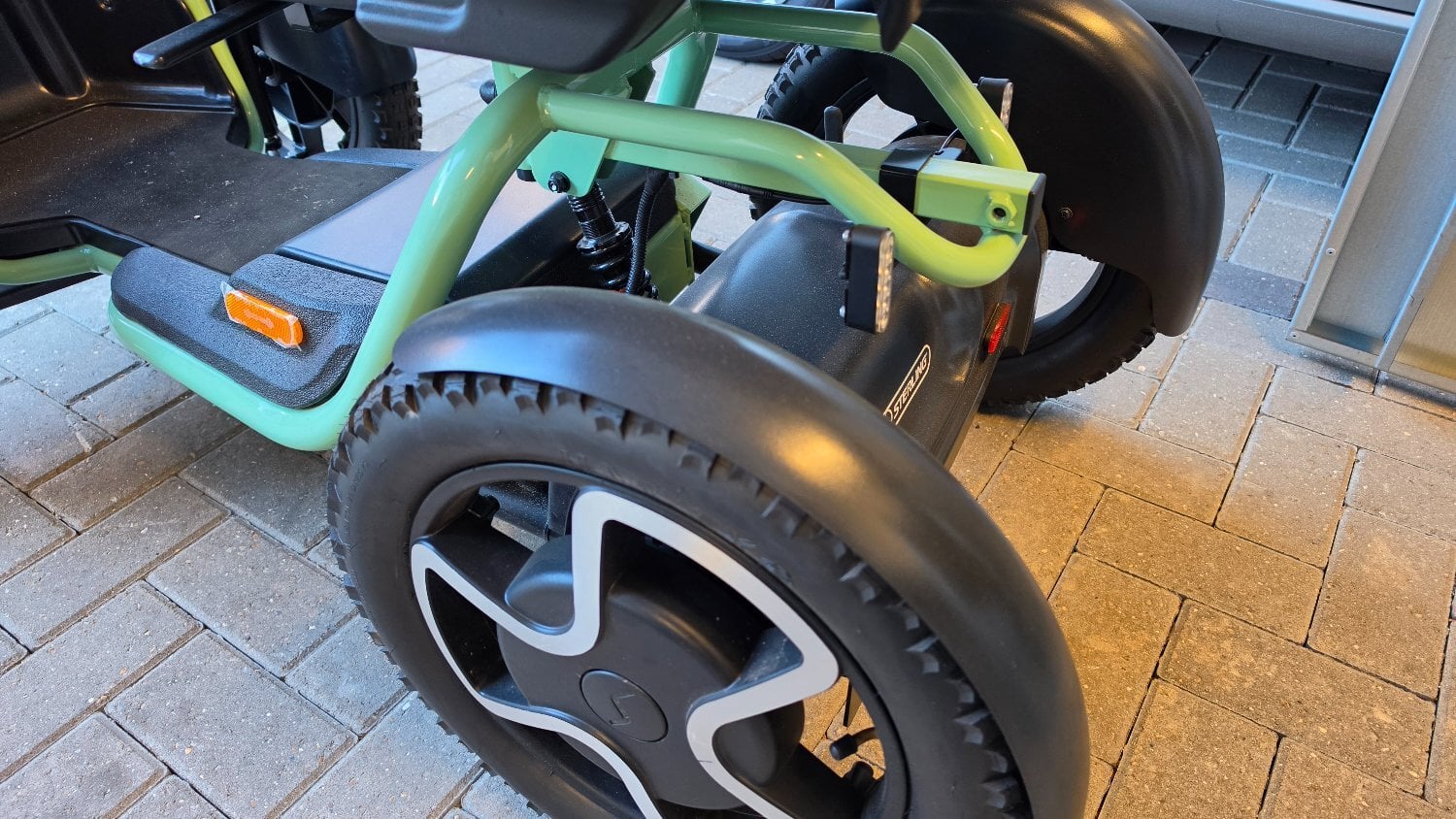 Hove Scoozy S800 Class 3 mobility scooter