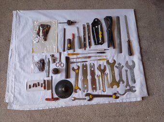 Various Hand Tools 
