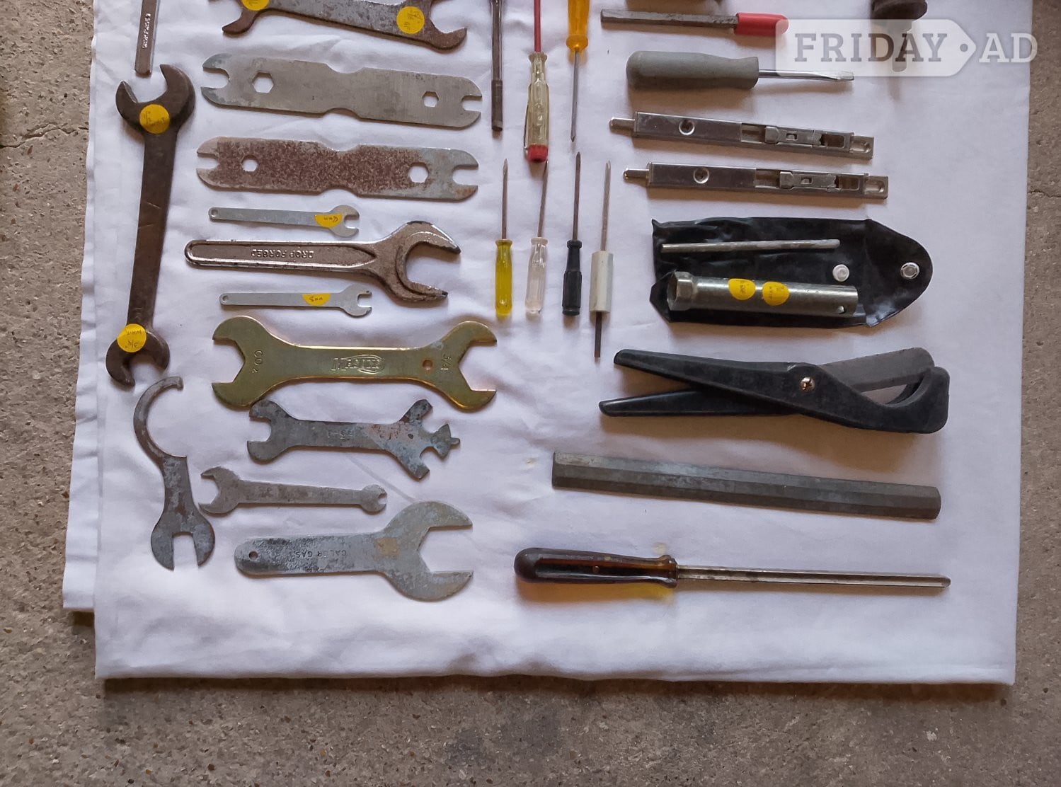 Various Hand Tools 