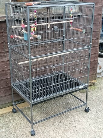 Parrot cage like new 