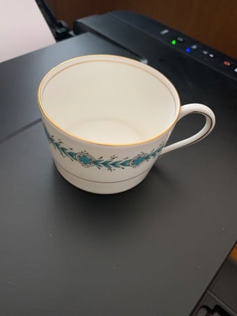 Bone China Cup. Geneva Made in England