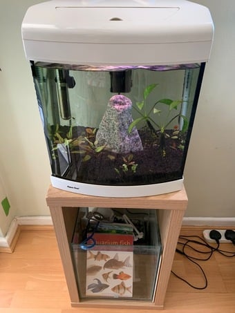 28litre Aqua One Tank and stand