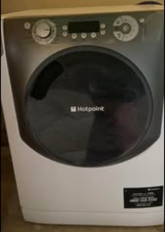A*** energy rating  11kg hotpoint aqualtis washing machine vg con