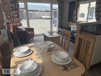 £19995 caravan in Felixstowe