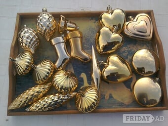 Christmas Tree Baubles, Gold coloured, X 18.