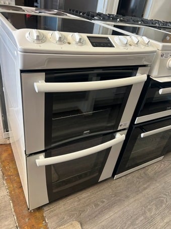 ZANUSSI 55CM ELECTRIC CERAMIC TOP COOKER