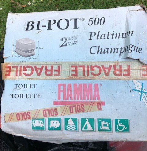 Bi Pot Portable Toilet 500 
